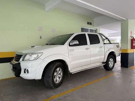 TOYOTA HILUX 3.0 SRV 4X4 CD 16V TURBO INTERCOOLER DIESEL 4P AUTOMÁTICO